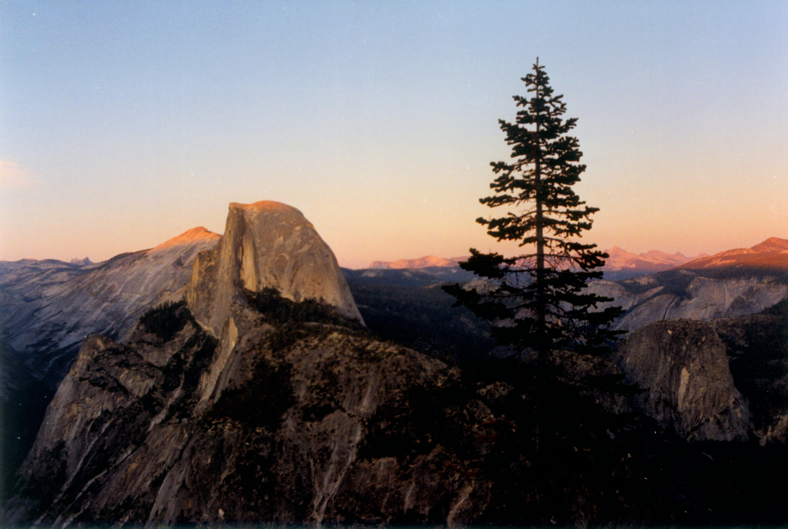 1993 - Yosemite Valley - Half Dome Nikon F401