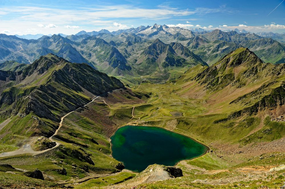 Blick-vom-Pic-de-Midi- von  Hartmut WIMMER