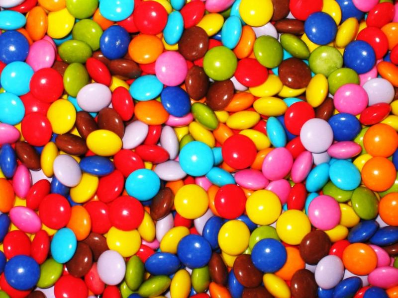 1kg süchtig machende smarties.