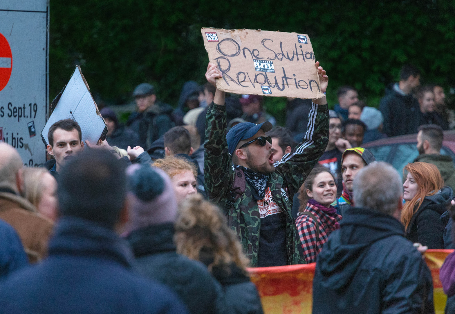 1.Mai-Demo 2