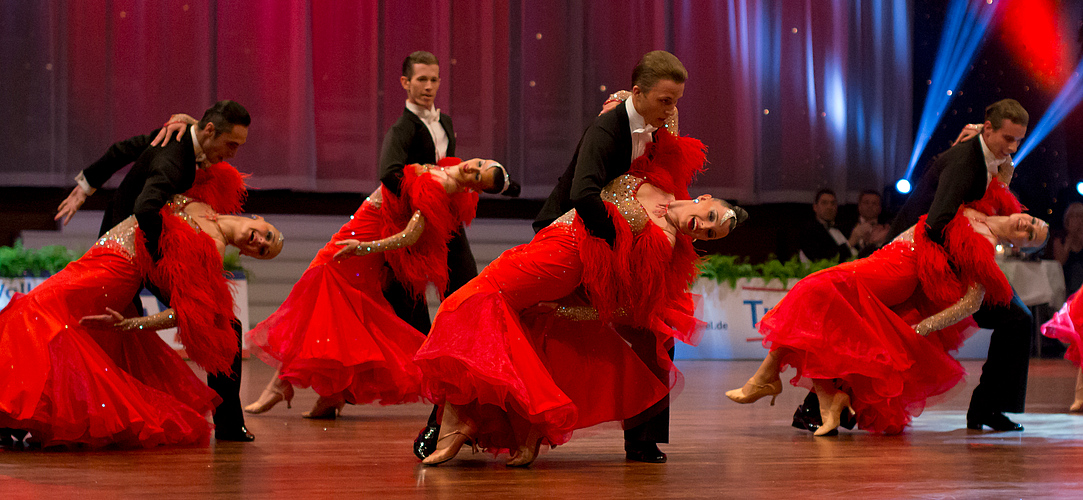 1.TC Ludwigsburg Standardformation - Welttanzgala Baden-Baden 2012 (5)