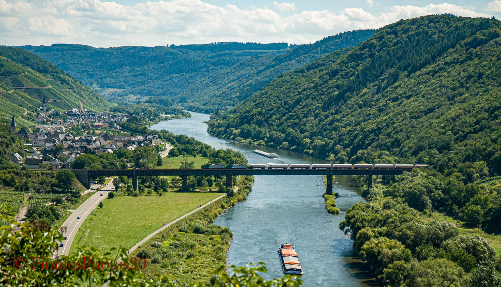 2 37s uber der Mosel