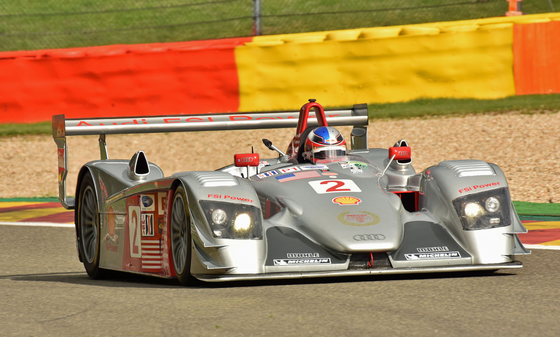 # 2 Audi R8 LMP1 (Bj.2005) Engen Travis (USA) (Masters Endurance Legends) fc (2)