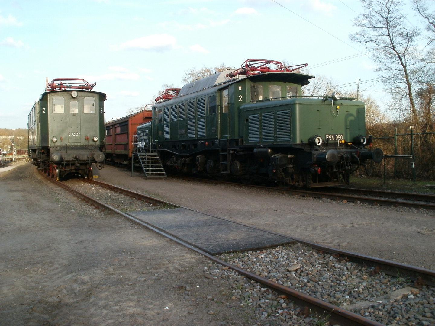 2 Bügeleisen in Bochum Dahlhausen.