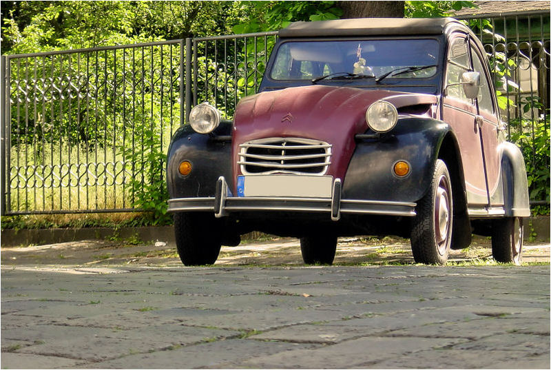 << 2 CV