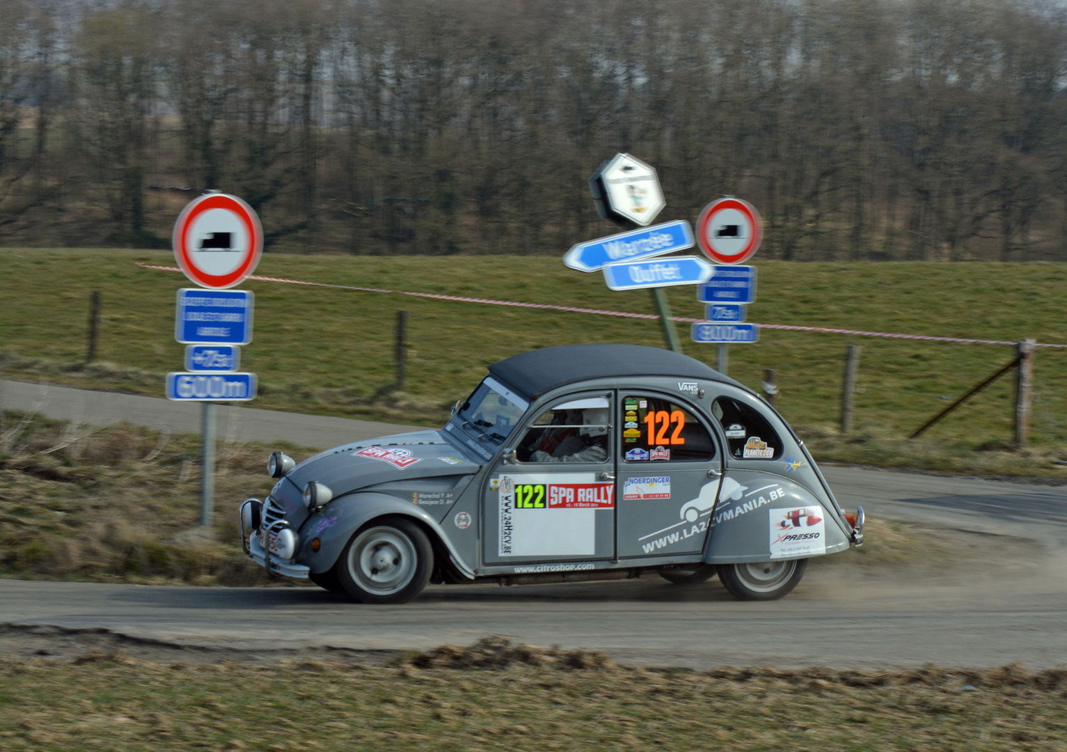 2 CV