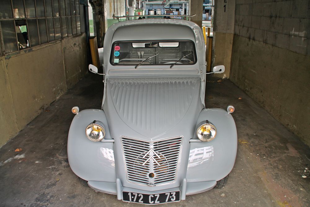 2 CV