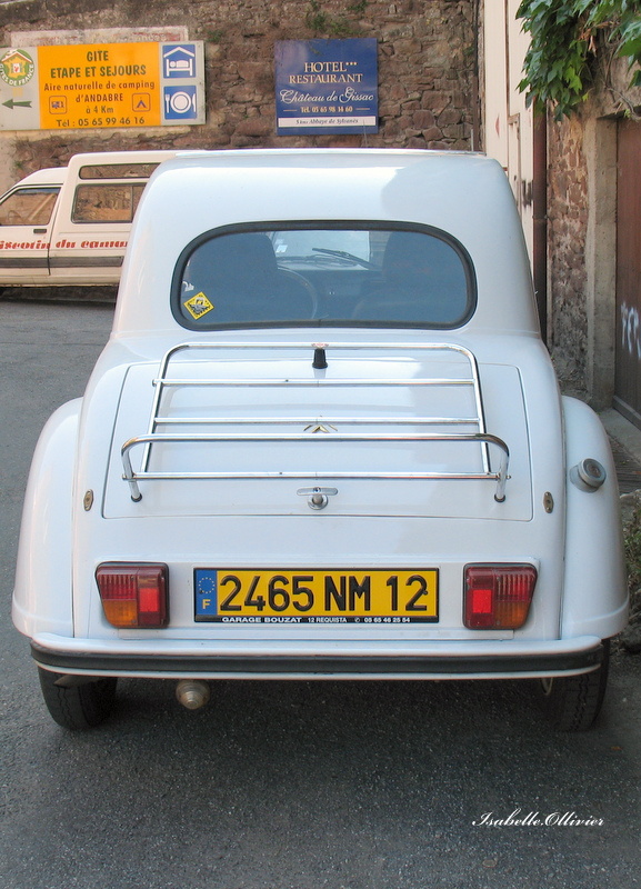 2 CV