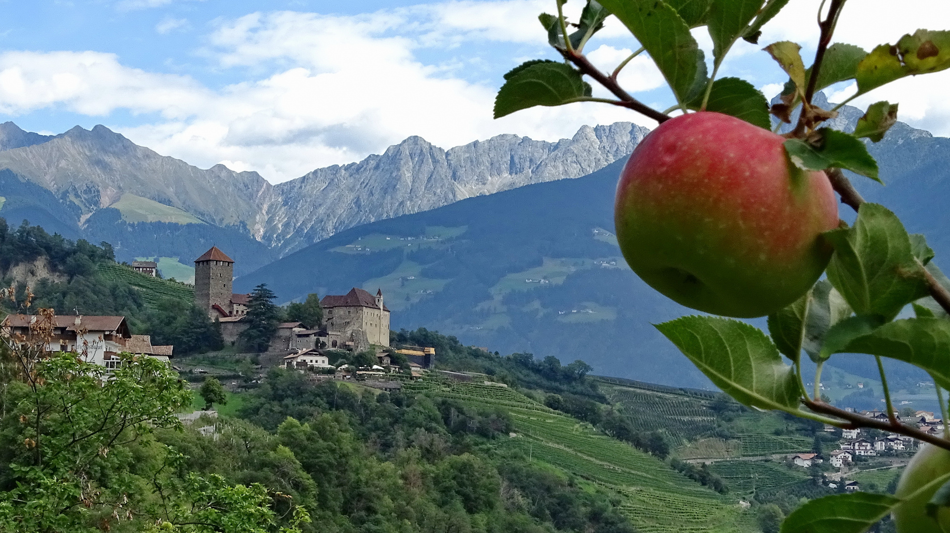 2 Dorf Tirol