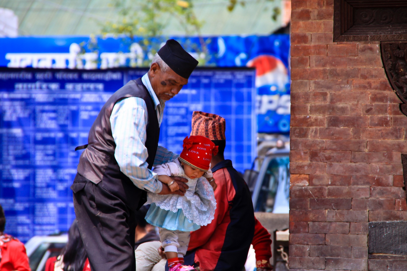 2 Generationen in Nepal