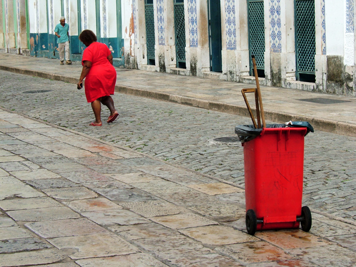 2 rote Tonnen in Sao Luis