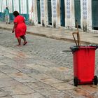 2 rote Tonnen in Sao Luis