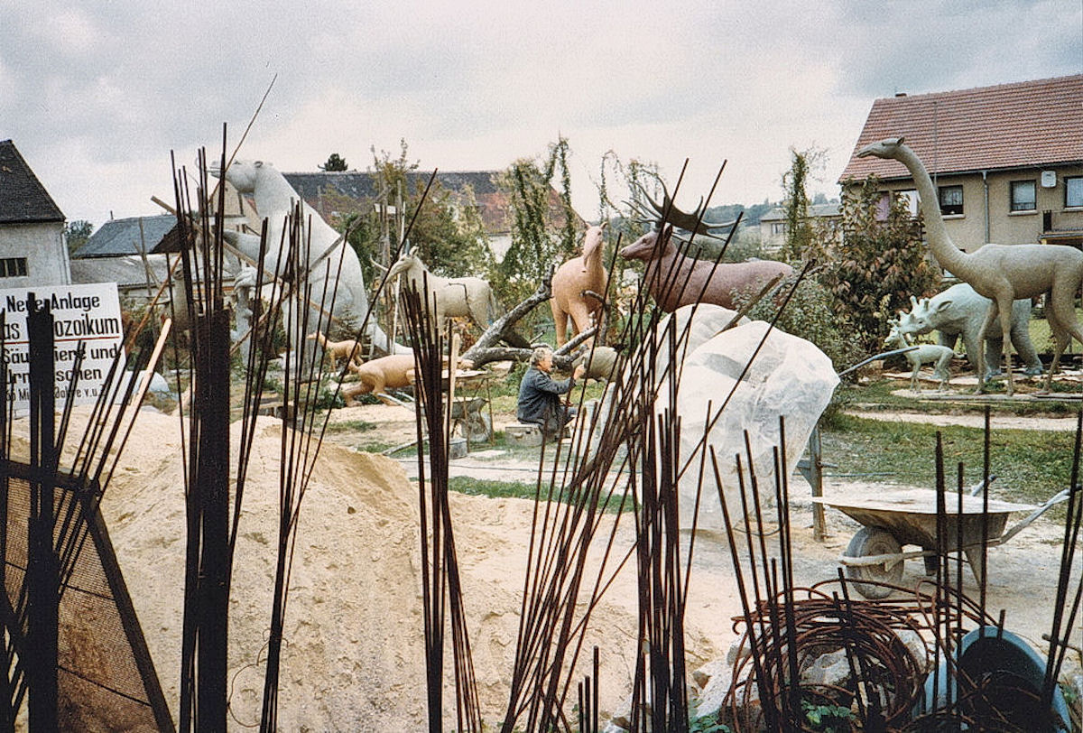 2  Saurierwerkstatt,KleinWelka,1993