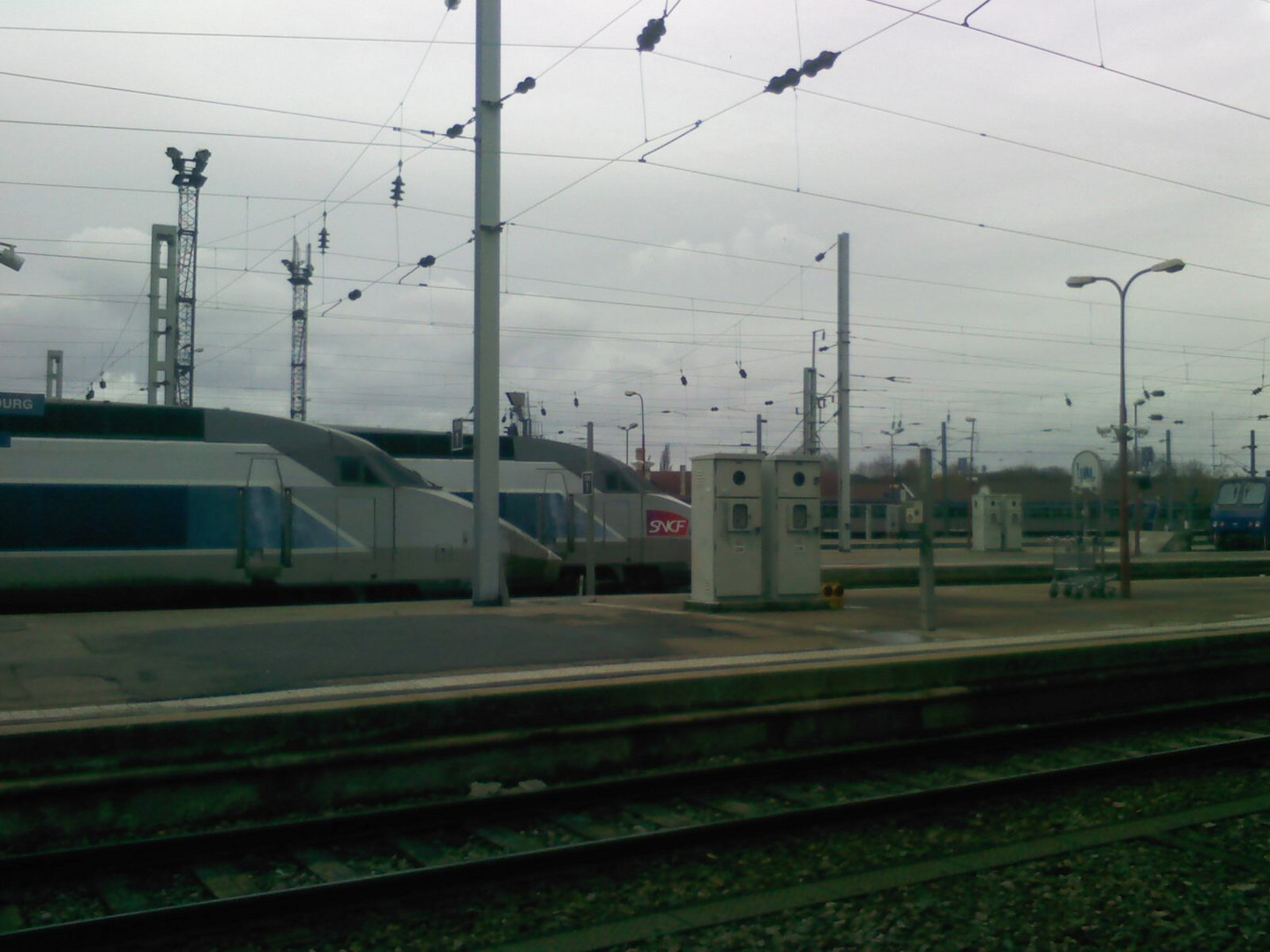 2 TGV à strasbourg