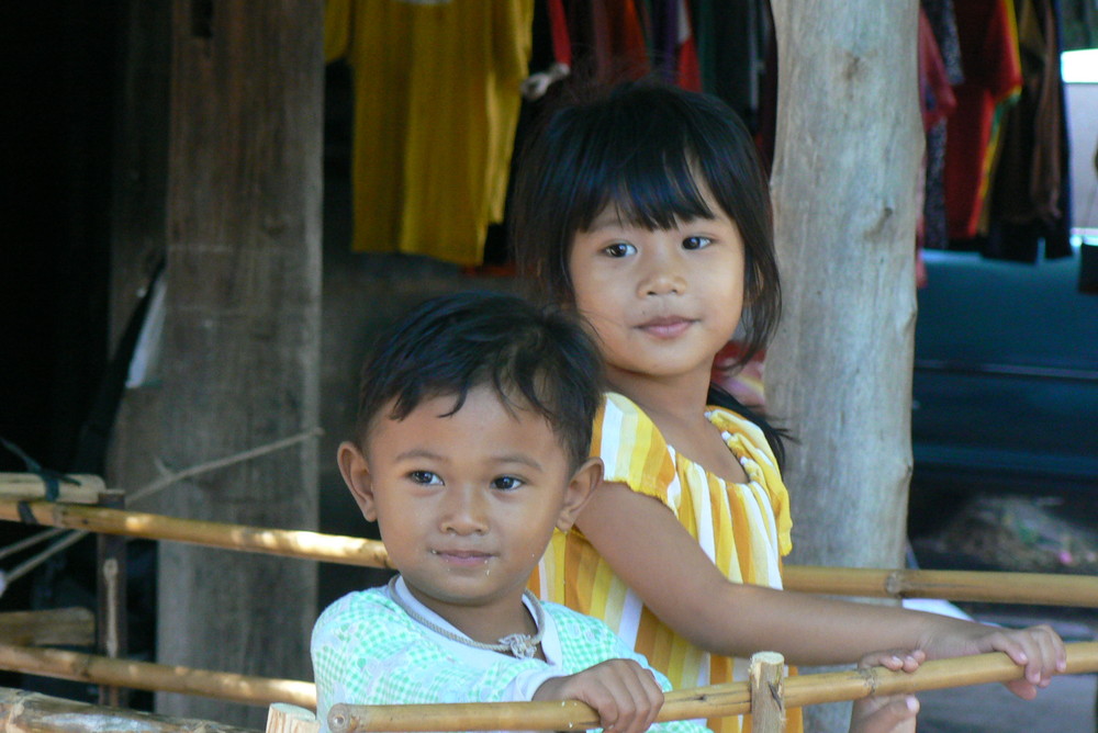 2 Thai-Kids