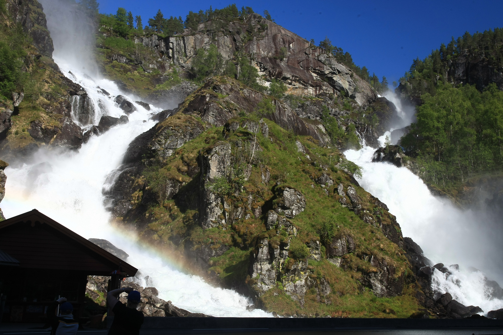 2 Wasserfälle