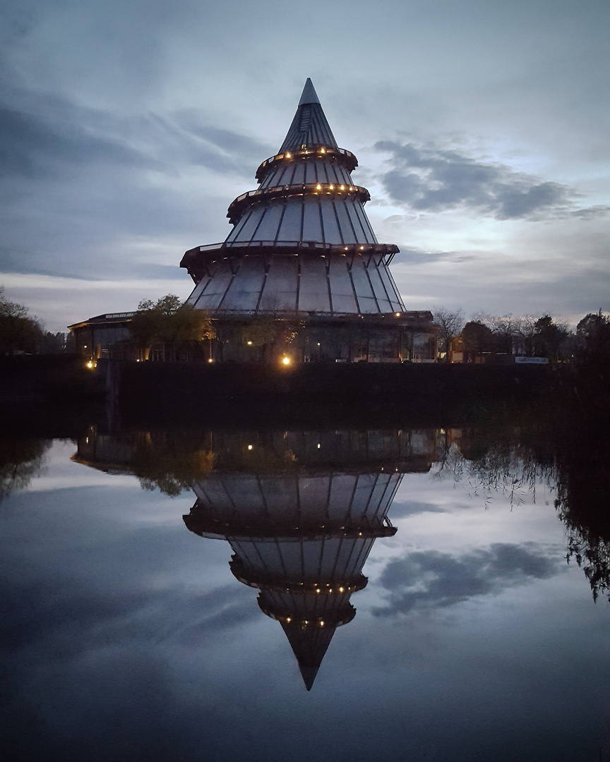 2 x Jahrtausendturm 