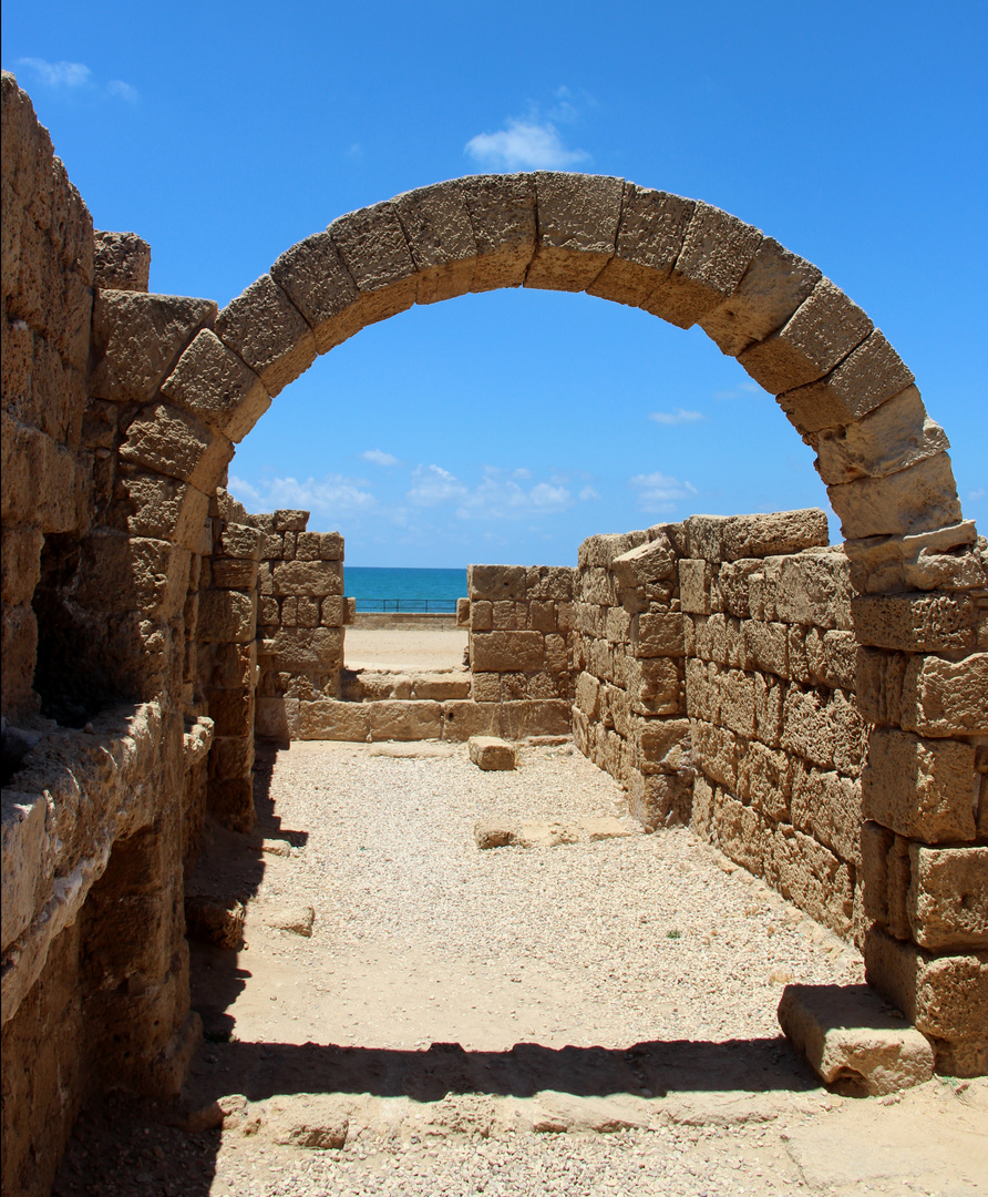 2000 year old arch - Caesarea