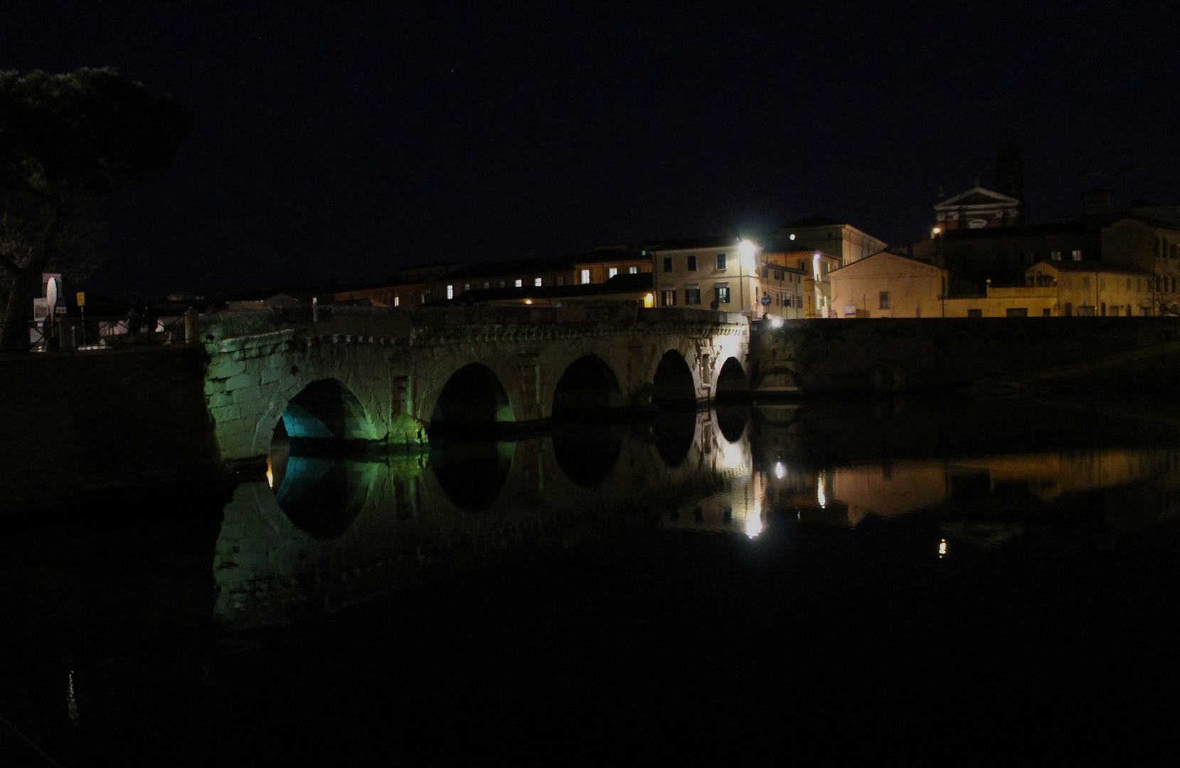 2000 years of history - Tiberio's Bridge, Rimini