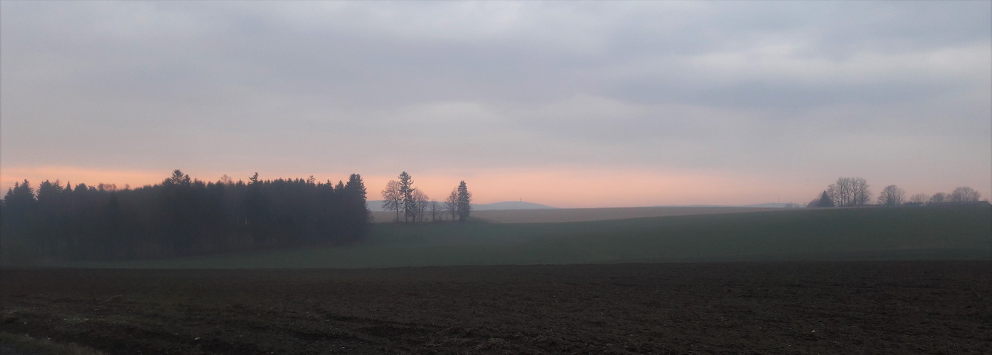 20.03.2020 Kalendarischer Frühjahrsanfang  Morgenstimmung Blickrichtung Ochsenkopf Fichtelgebirge