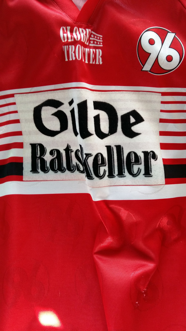 20040630 96-Trikot aus den Jahren 2002-2004 mit dem Aufstieg in die 1. Bundesliga