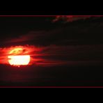 2005-025 - [crimson sun]
