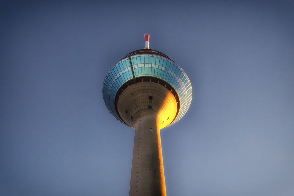 2011_5970 Fernsehturm Düsseldorf