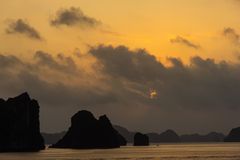 2012 11 Vietnam HaLong Bucht