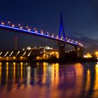 2012 Blue Port - Auch die Köhlbrandbrücke erstrahlt in Blau