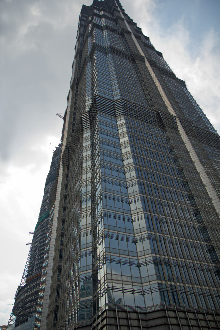 2012_0204 Jin Mao Tower Front