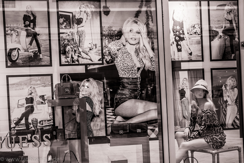 201209 Schaufenster - Brigitte Bardot