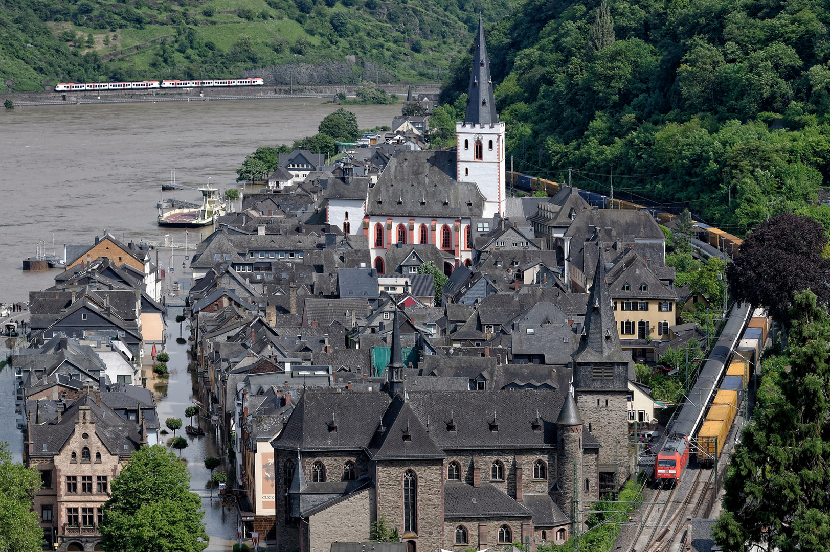 2013-06-03: Rheinhochwasser!