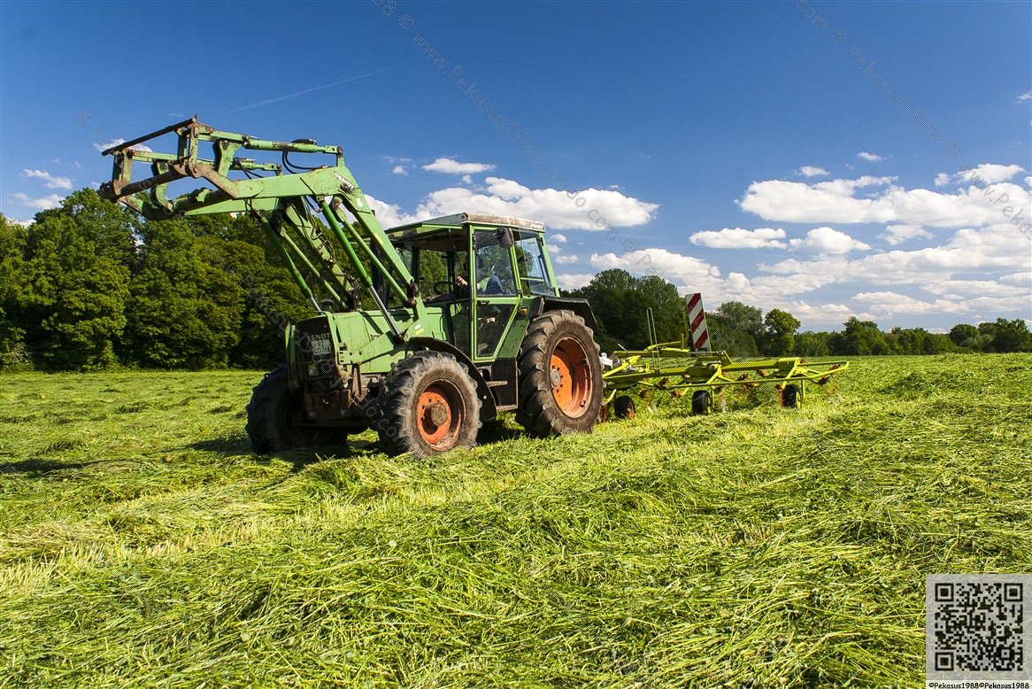 2013-06-05 - Zetten - Fendt Frontlader - Claas Volto 6 -Jahreszusammenfassung 2013