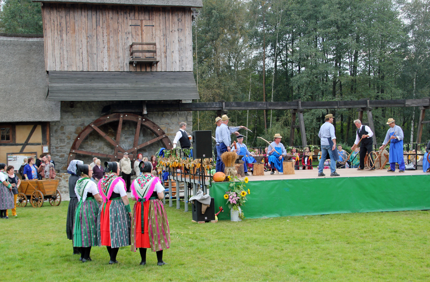 2014: Erntedankfest bei den Sorben (Krabatmühle Schwarzkollm bei Hoyerswerda)    da