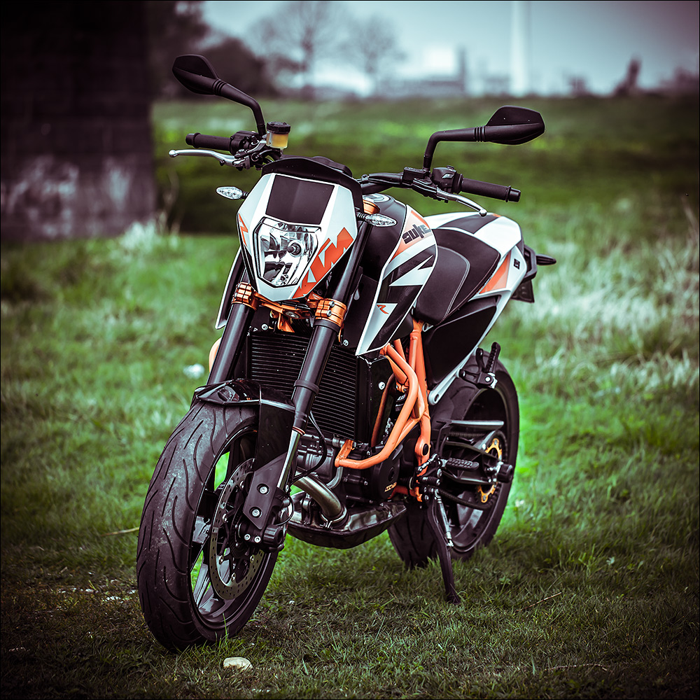 2014er KTM Duke 690 R