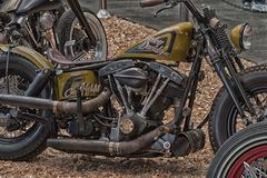 2015_7695 Custombike 