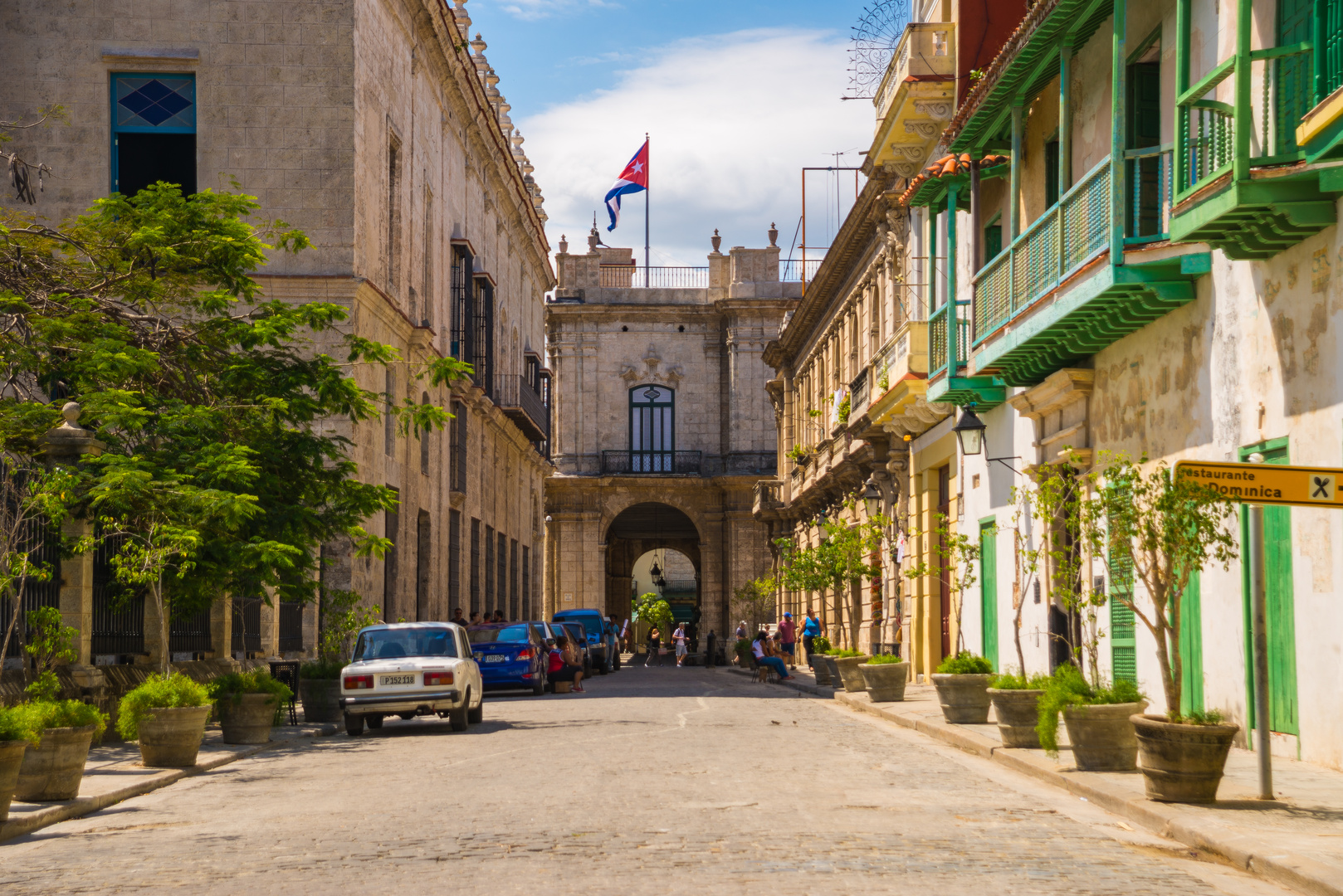 2016-05 in the streets of Havanna