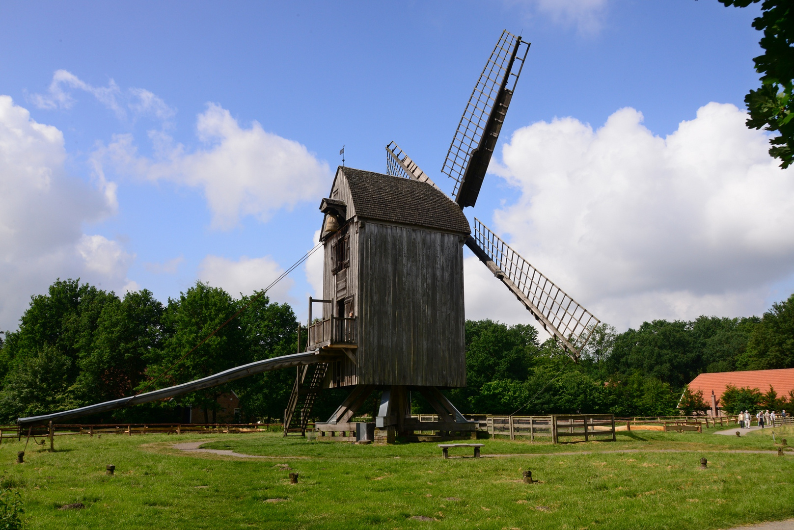 2016-06-09 Cloppenburg Museumsdorf Bockwindmühle