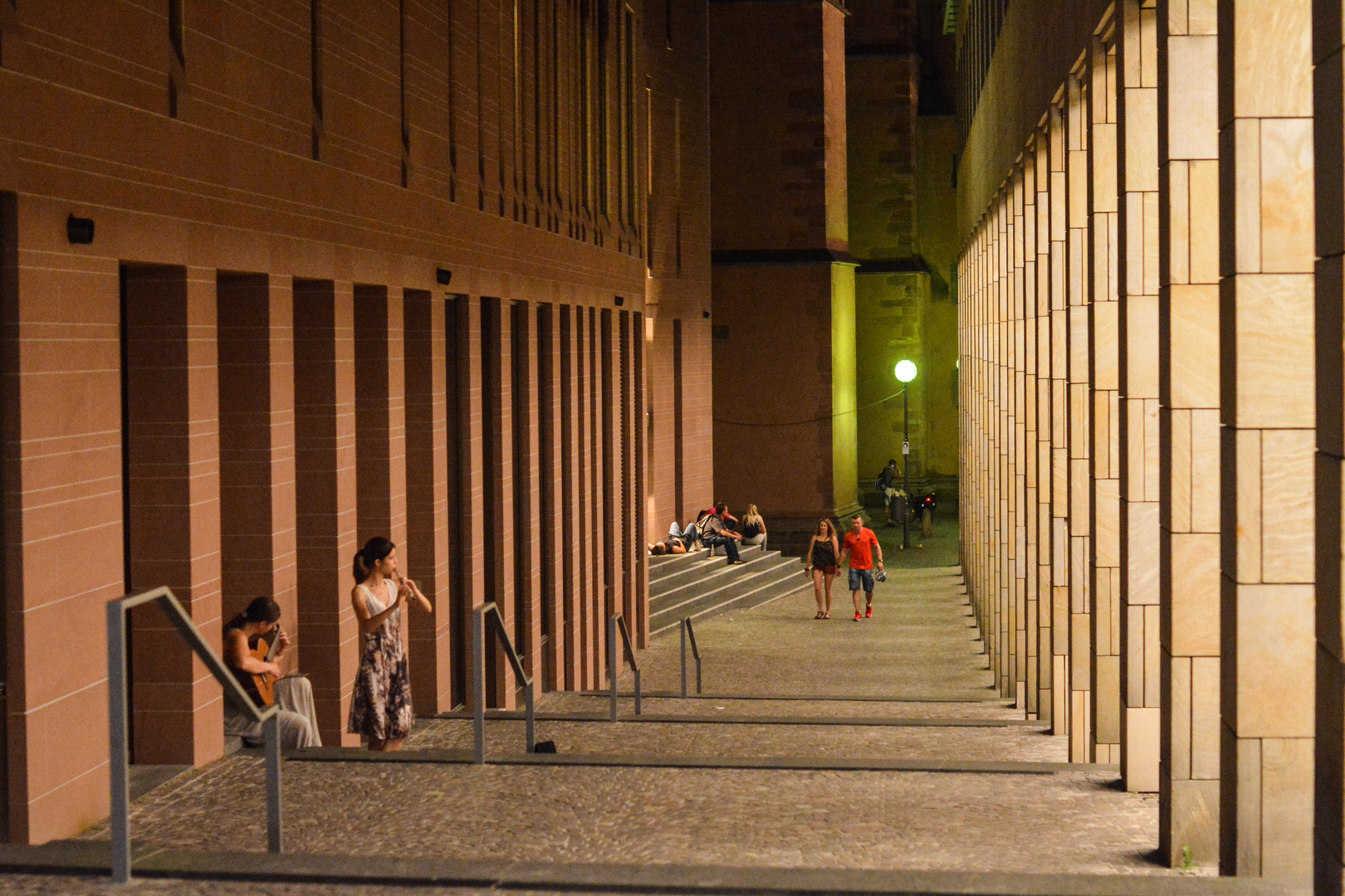 2016 nächtliche Straßenmusikanten in der Altstadt von Frankfurt