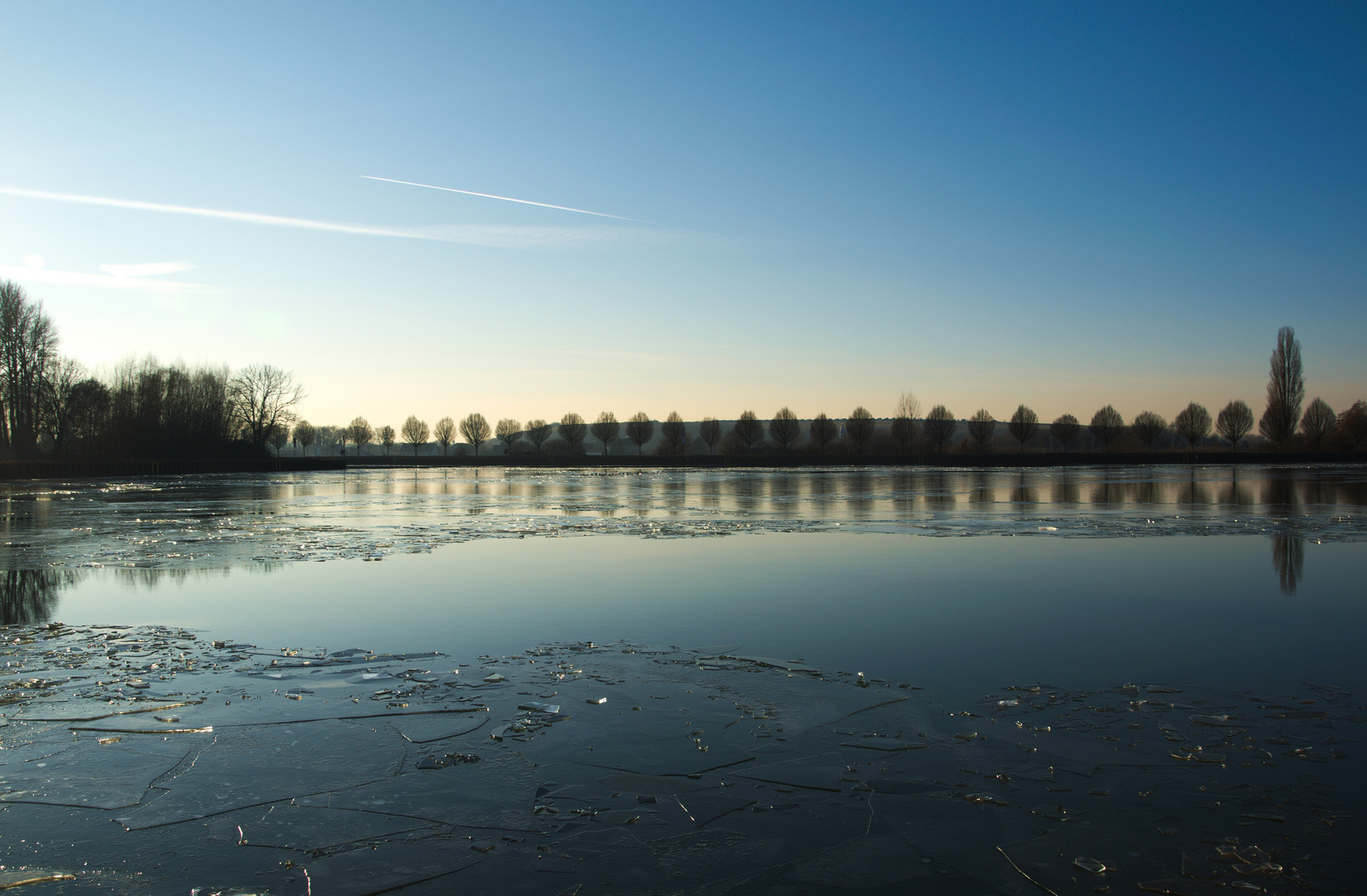 2017-01-22 - Eis im Dortmunder Hafen