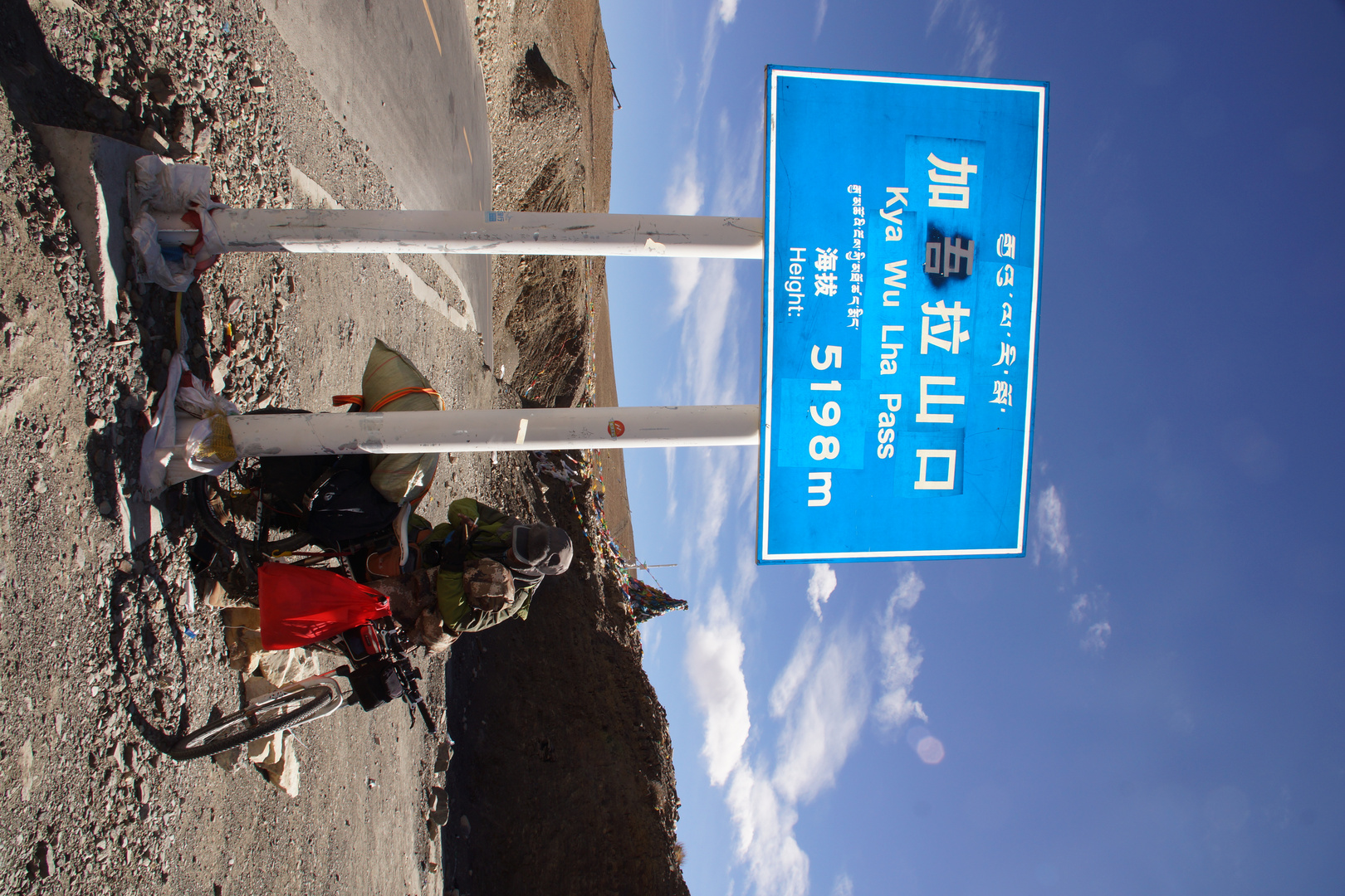 2017-01-25 Tibet-Pass-Radfahrer