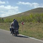 2017 05 Osku Kandovan Road