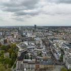 2017 Blick vom 38. Stock des Opernturms Richtung Innenstadt und Ostend