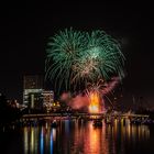 2019 Feuerwerk beim Museumsuferfest in Frankfurt