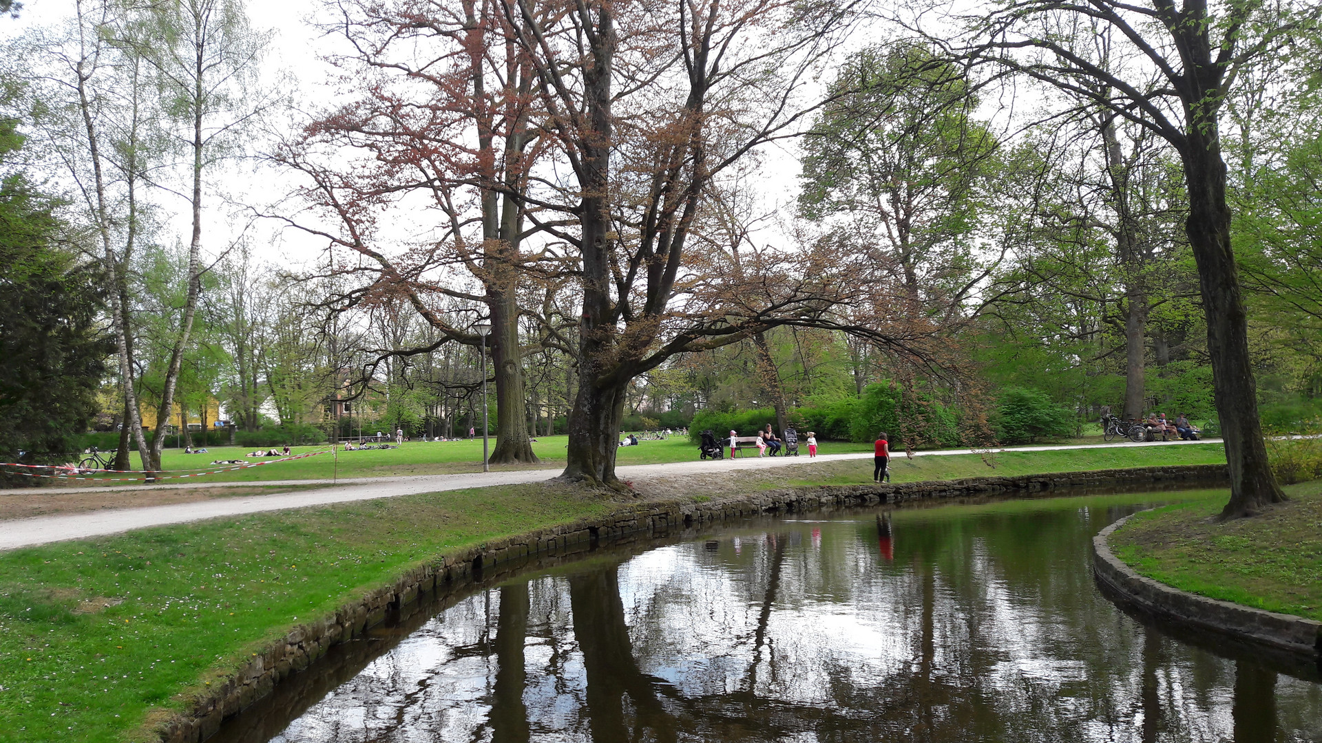 20190424  Spiegeltag :ARCHIV  Hofgarten Bayreuth