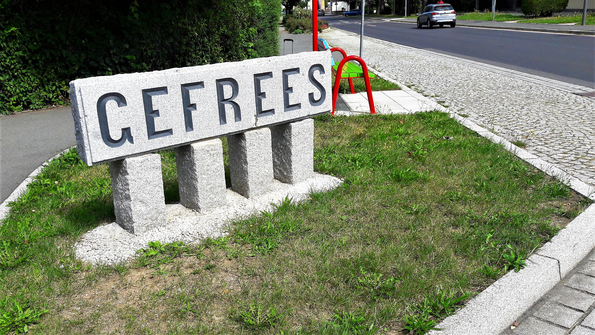 20200825 "Granitschild"  Gefrees an der Mitfahrerbank und Bushaltestelle 