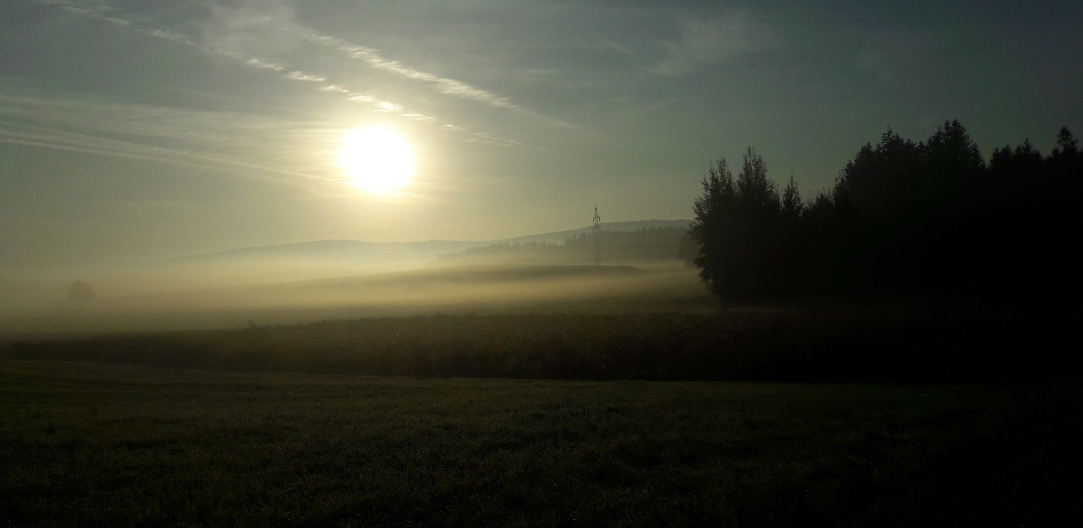 20200910 Nebel und Sonne über dem Fichtelgebirgsvorland