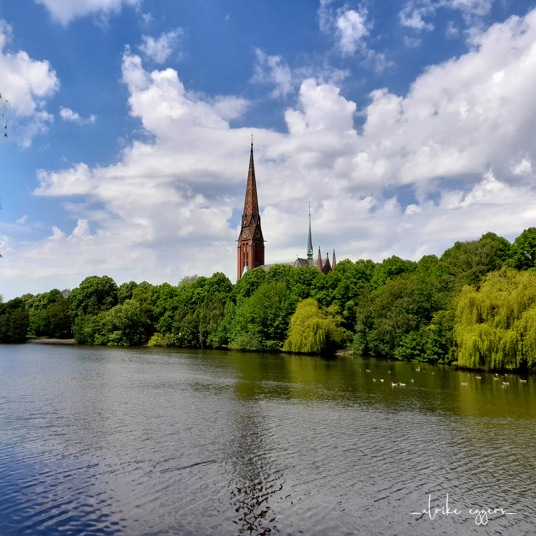 2021-06-02 Kuhmühlenteich, Kirche St.Gertrud