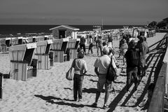 2021 Anstehen nach einem Strandkorb in Westerland