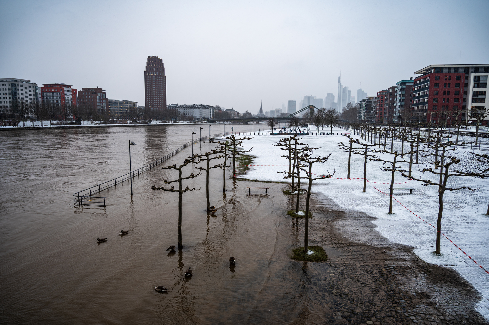 2021 Hochwasser in Frankfurt an der Weseler Werft